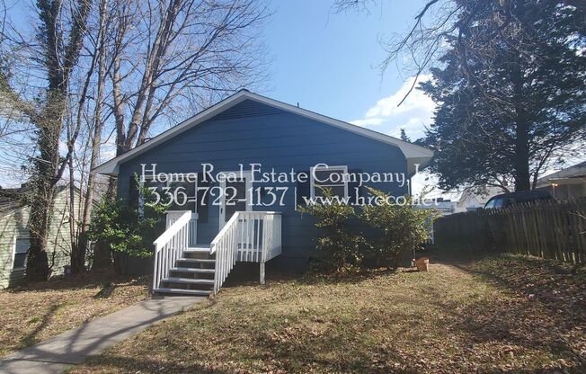 3 beds, 1.5 baths, $1,295