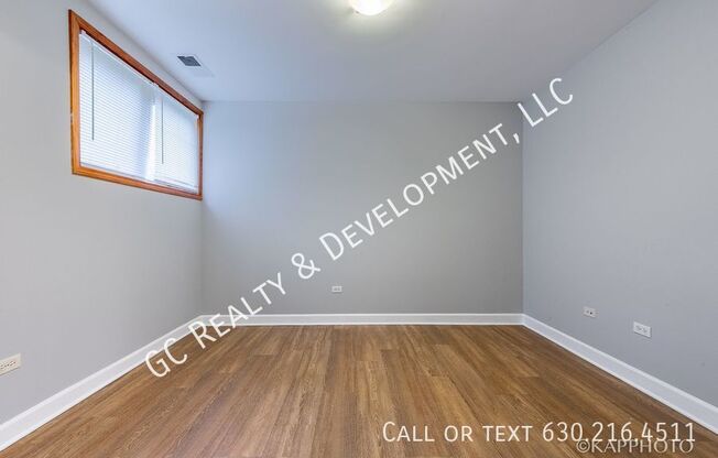 5137 S WABASH AVE