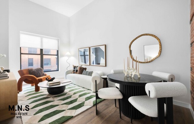 1 bed, 1 bath, $3,000, Unit 410