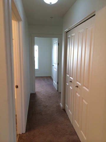 3 beds, 2 baths, 1,081 sqft, $1,850, Unit 301A