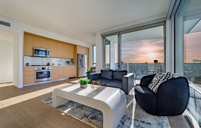 2 beds, 2 baths, 872 sqft, $5,250, Unit 301