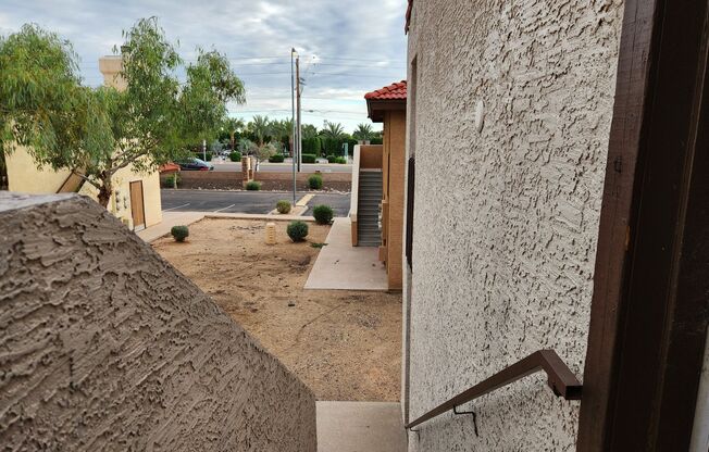 2 beds, 1 bath, 800 sqft, $1,095, Unit 239