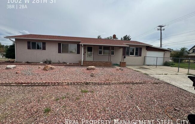 1002 W 28 ST