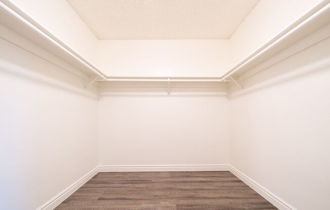 2 beds, 2 baths, 1,100 sqft, $2,745, Unit 50-06