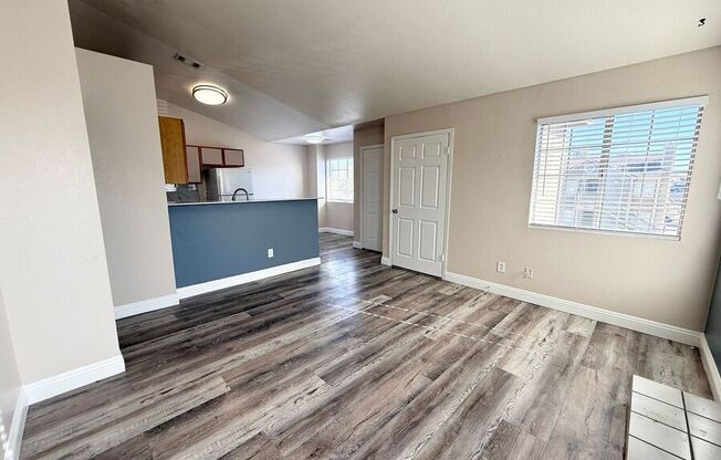 4648 KRISSYLOUISE WAY