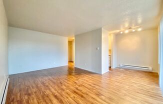 1 bed, 1 bath, 680 sqft, $1,395, Unit 7429-304