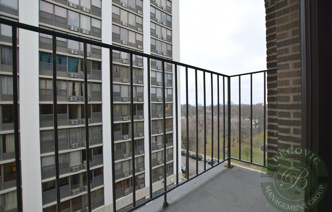 1 bed, 1 bath, 408 sqft, $1,925, Unit 605