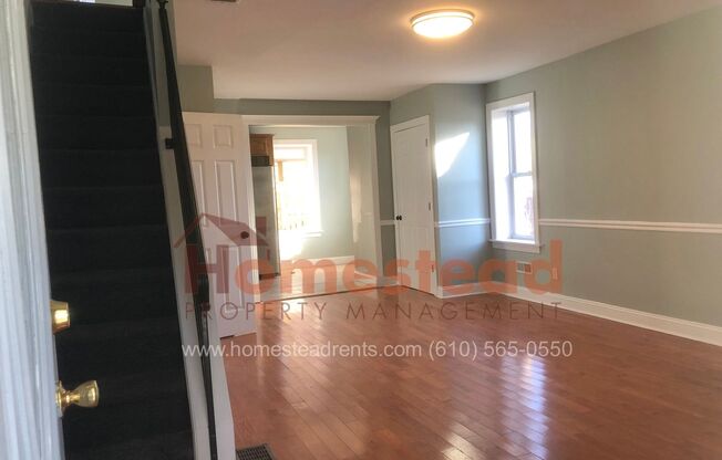 3 beds, 1.5 baths, $1,700