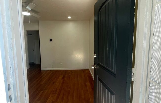 410 - 2145 Randolph Dr