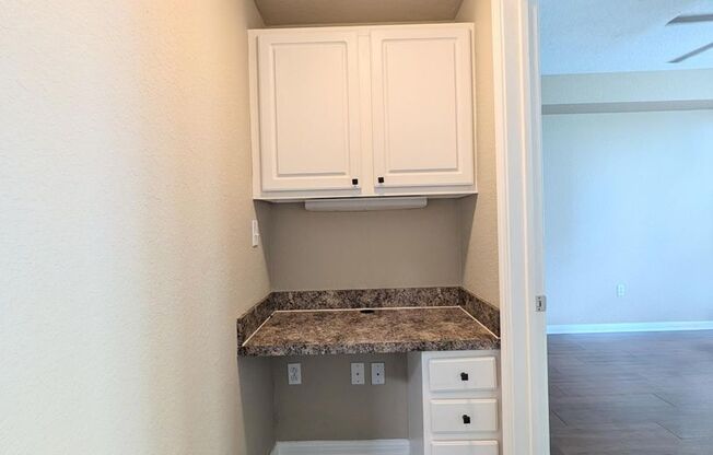 1 bed, 1 bath, $1,500, Unit Unit 423
