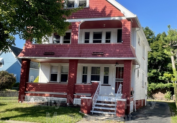 382 E 161 ST