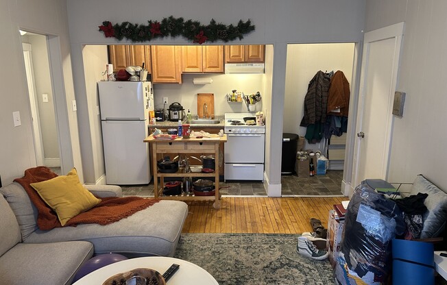 1681 Commonwealth Ave