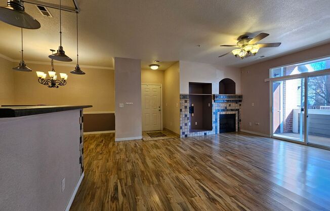 Spacious 2 Bedroom 2 Bath Condo - Close To Buckley AFB, DIA, DTC - Garage