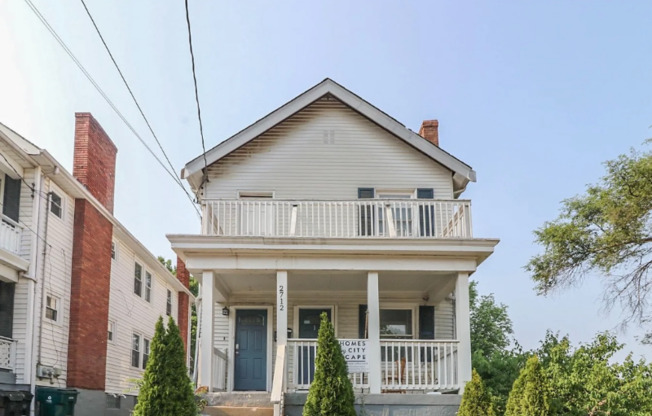 2712 PRICE AVE