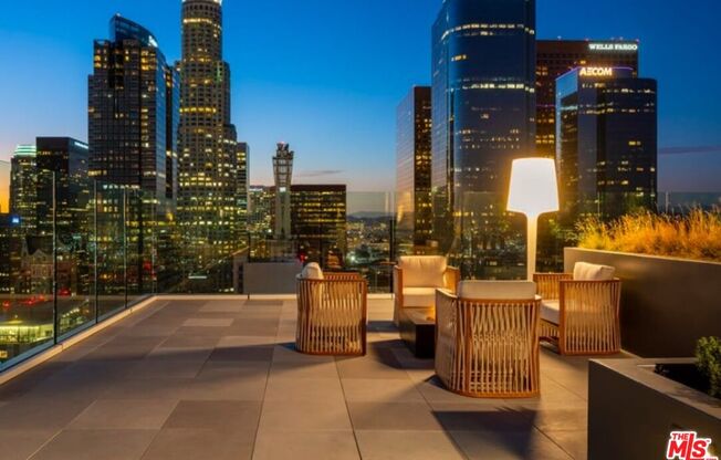 1 bed, 1 bath, 512 sqft, $2,695, Unit 502