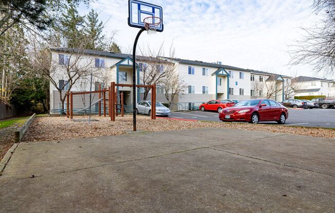 2 beds, 1 bath, 800 sqft, $1,700, Unit #305A
