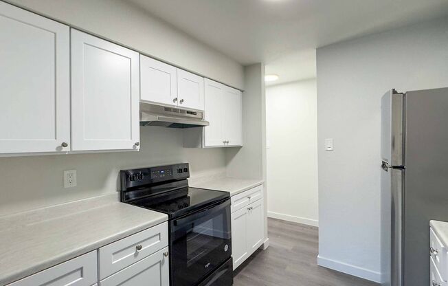 2 beds, 1.5 baths, 1,140 sqft, $1,749, Unit 1190-E