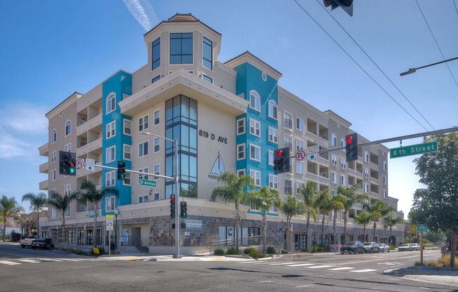 1 bed, 1 bath, 977 sqft, $2,695, Unit 108