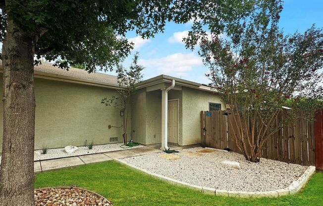 Stained Concrete Flooring - No Carpet! Fridge Included / Fenced in Backyard / Ceiling Fans /Front & Back Yard Mow & Trim Included! / CISD