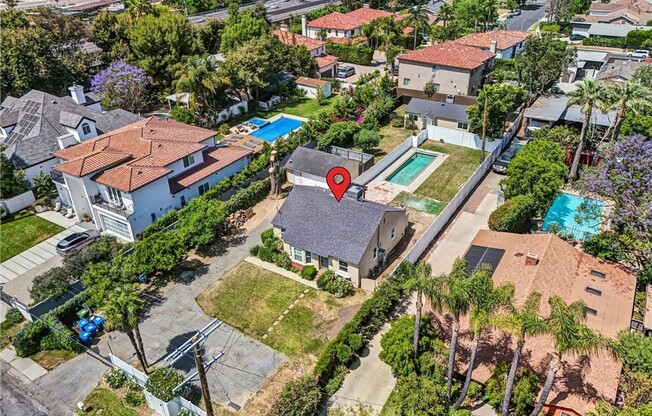 5659 DONNA AVE