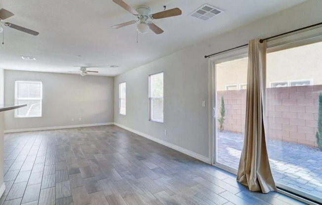 Beautiful 4 bedroom home in a gated community in Centennial Hills.