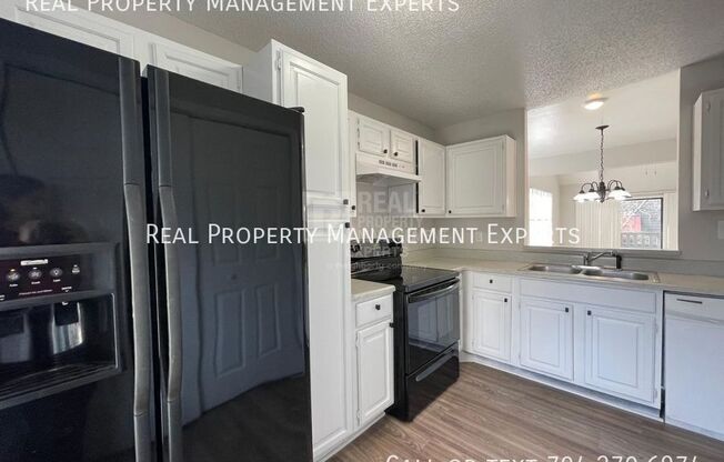 9035 J M KEYNES DR