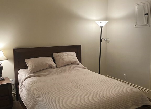 1 bed, 1 bath, 495 sqft, $3,200, Unit 3