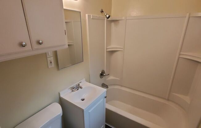 1 bed, 1 bath, 476 sqft, $1,950, Unit 1078-#1