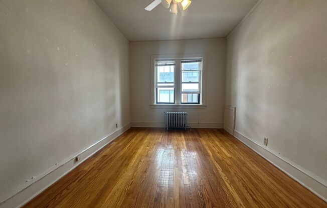 1628 Franklin