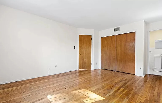 175 32 DEVONSHIRE RD