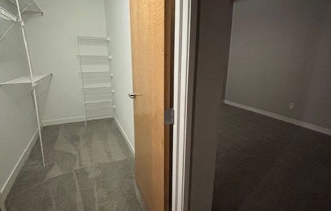 2 beds, 2 baths, 980 sqft, $1,850, Unit 234