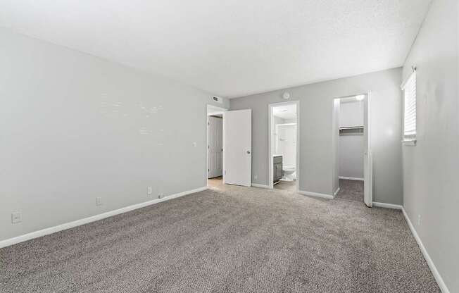 One, Two and Three bedroom apartments at Lacota Apartments in Dunwoody, Georgia 30360.