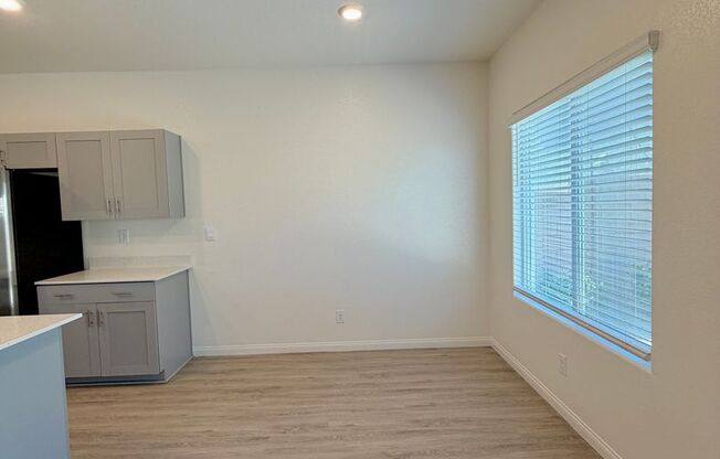 4 beds, 1.5 baths, $2,700