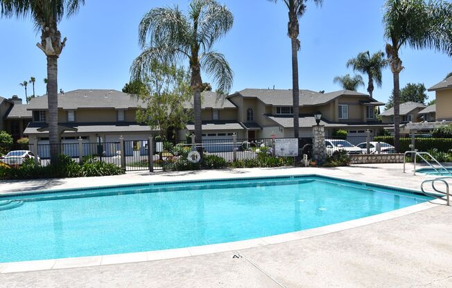 3 beds, 2.5 baths, $4,350, Unit # 11