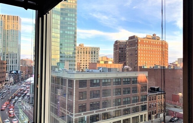 Studio, 1 bath, 610 sqft, $3,200, Unit 807