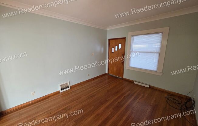 2 bedroom 1 bathroom house