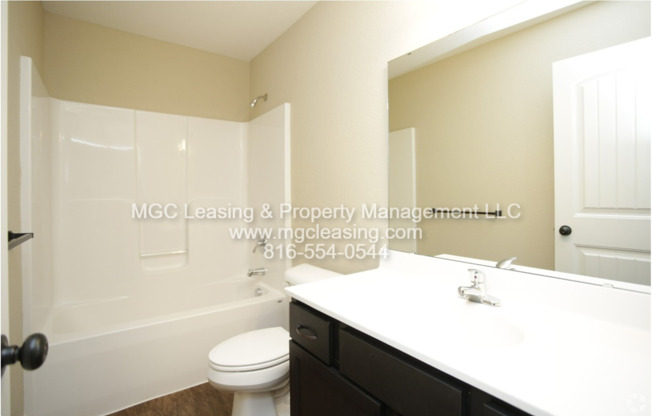 3 beds, 2 baths, $1,626, Unit 2223 SW Burning Wood Ln