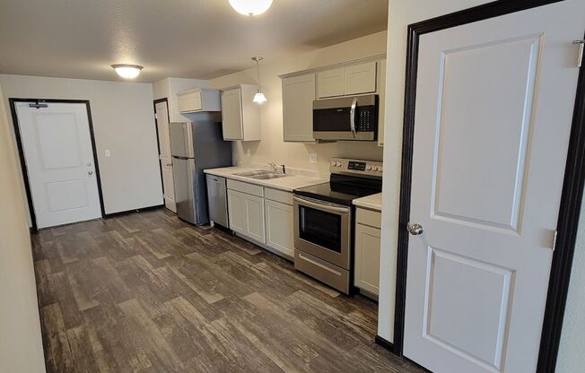 Studio, 1 bath, 545 sqft, $950, Unit 2060-303 Studio