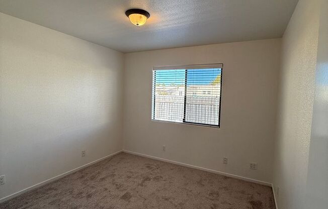 2 beds, 2 baths, $2,375, Unit B