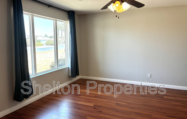523 E MALIBU DR