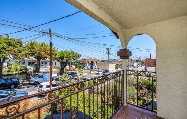 543 W SANTA CRUZ ST