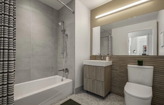 457 W 40 ST