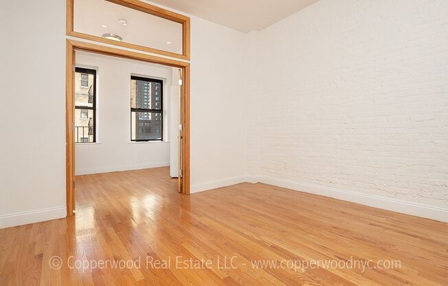 430 East 89th St