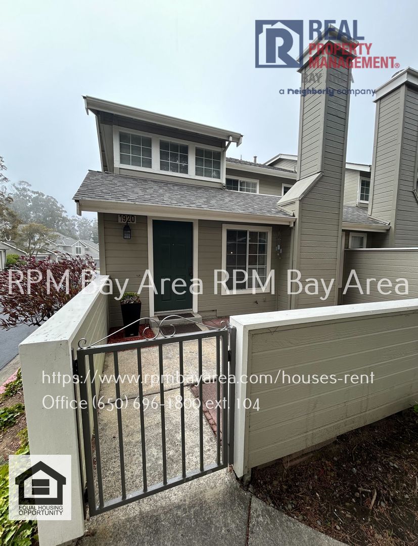 Bright and Airy 2BD 2.5 BTH Townhouse in Daly City