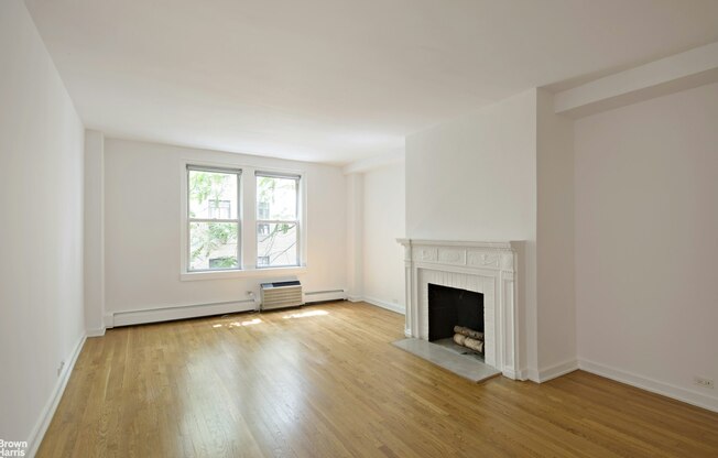 40 W 55 ST