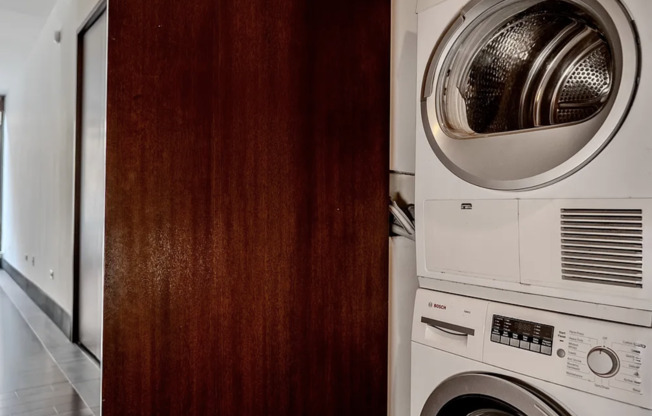 Studio, 1 bath, 590 sqft, $3,995, Unit 25C