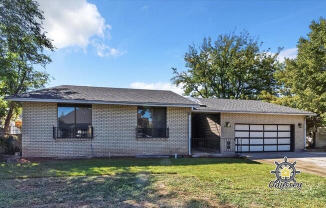 1502 GREENFIELD AVE
