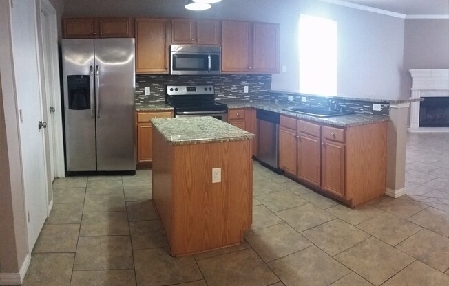 Spacious 4 Bedroom in Keller