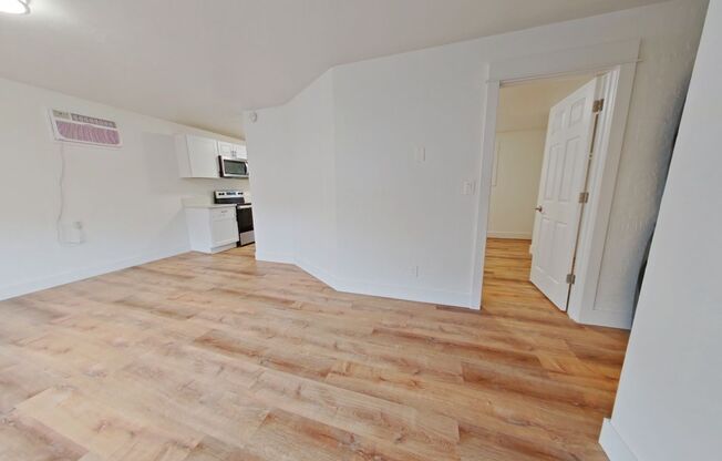 1725 Hilyard Alley