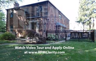 2458 Kenwood Blvd